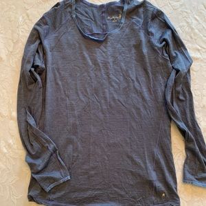 Smart wool Woman’s Large Merino Base Layer Long Sleeve T-Shirt Stripes